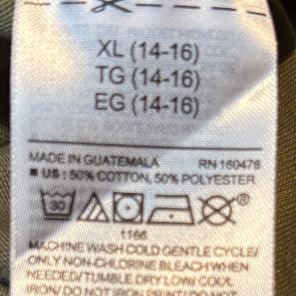 OLD NAVY Boys Set of 2 Short Sleeve Shirts - Size XL - Picture 5 of 8